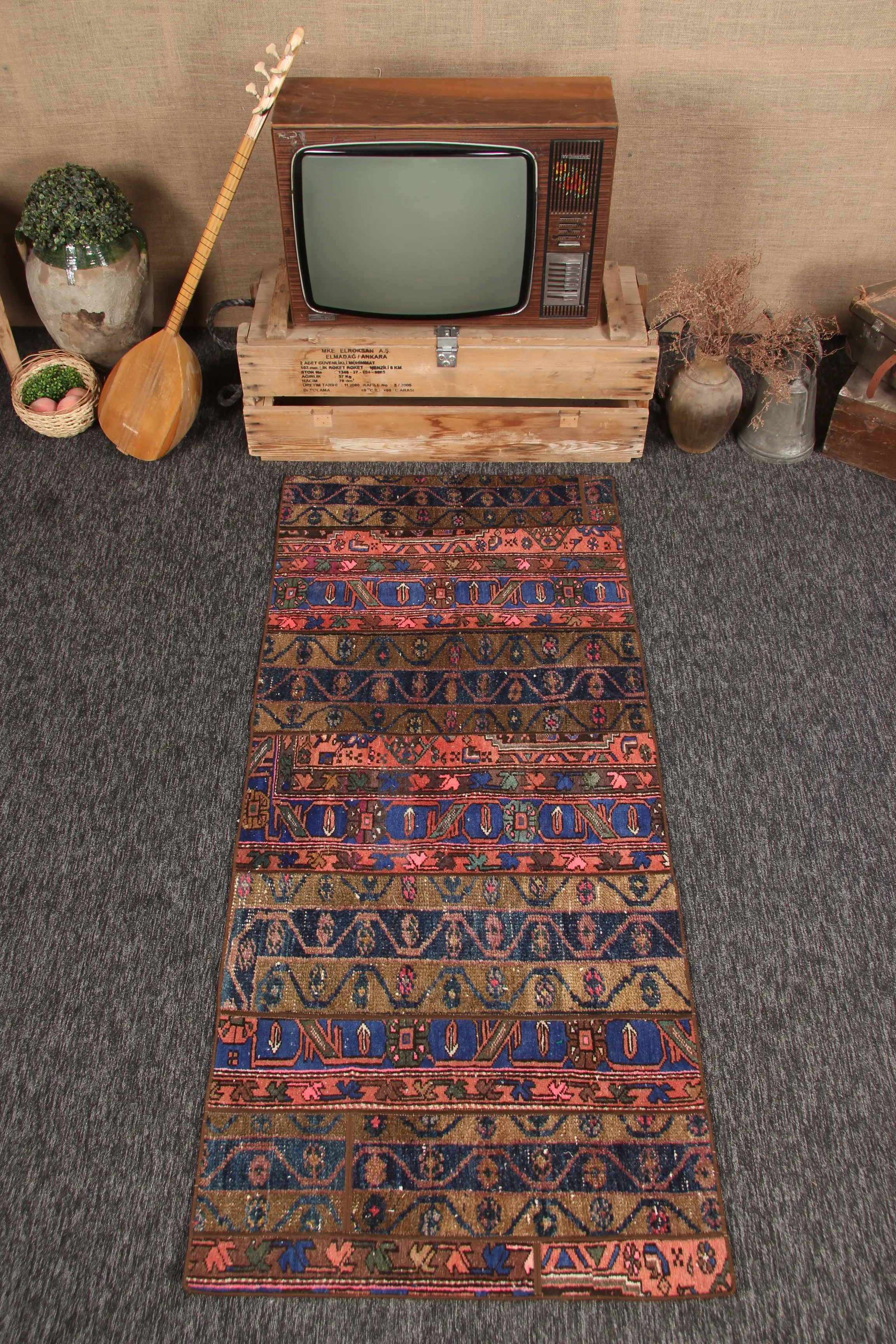Vintage Türk Patchwork Vurgu Halısı 2.7x6.2 ft, Gökkuşağı Geometrik Halı Yün - 1