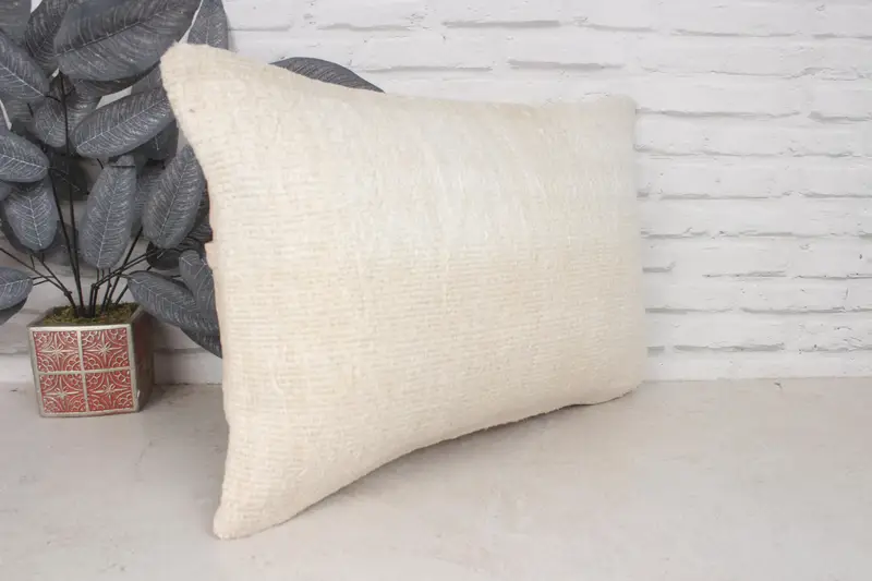 Sustainable Pillow, Vintage Kilim Pillow, Pillow Case, 16x24 Beige Cushion, Handmade Kilim Cushion, Boho Pillow, Tapestry Cushion - 3