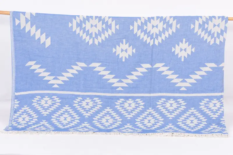 En İyi Düğün Hediyesi, Gelin Duş Hediyesi, Türk Battaniyesi, 84x56 Pamuk Kilim Tasarım Havlusu, Gelin Hediyeleri, Bekarlık Büyük Havlu, Masa Kontrolü - 1
