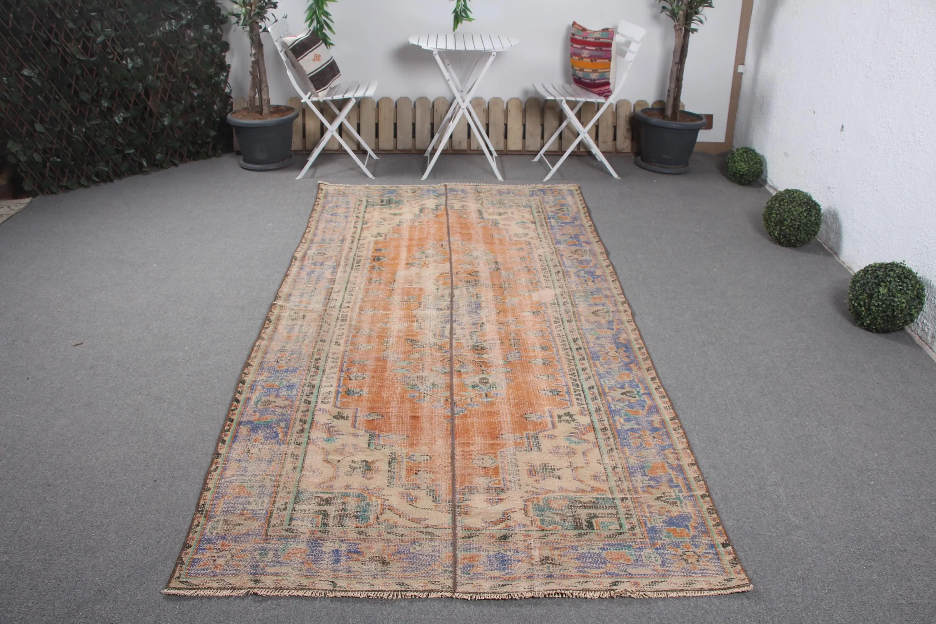 Turkish Vintage Rug, Area 4.4x9 ft (134x275 cm) Rug, Orange Oriental Wool Rug - 1