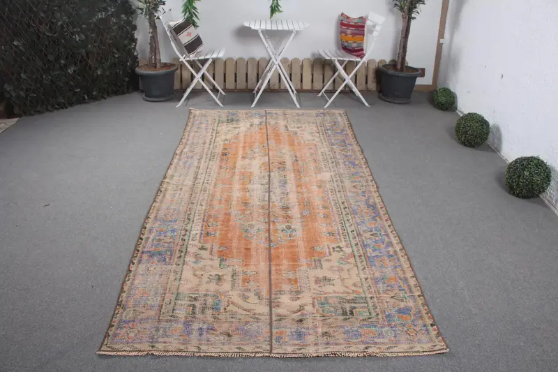 Lebendiger 4 x 9 Fuß großer Teppich, elegantes orientalisches Orange und Blau
