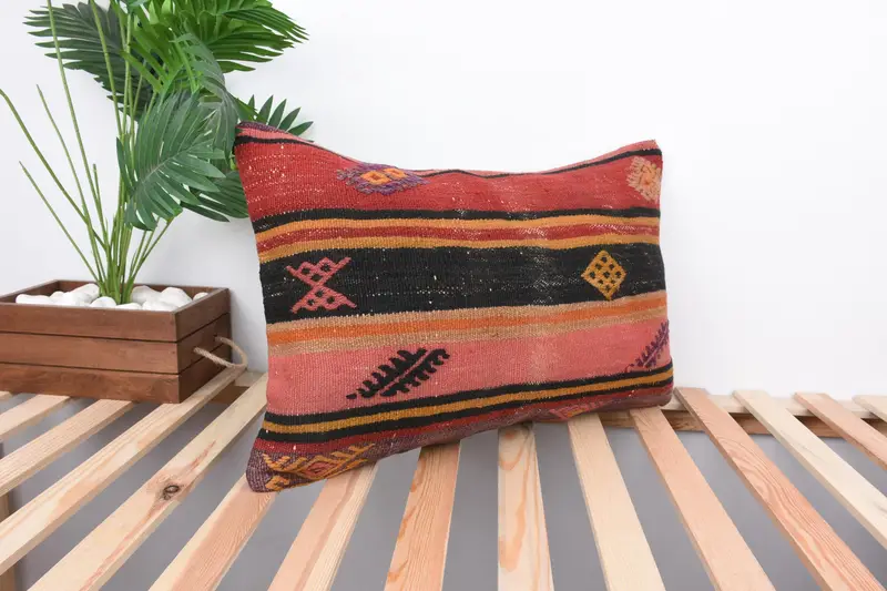 Vintage Pillow, Retro Throw Pillow, 16x24 Red Cushion Case, Vintage Kilim Pillow, Southwestern Pillow, Cushion Cover, Gift Pillow, Patio Pillow Sham - 4