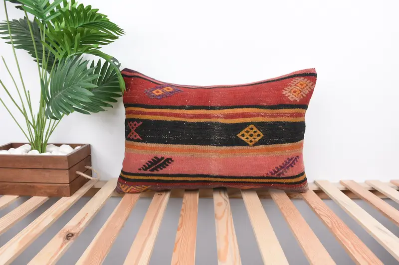 Vintage Pillow, Retro Throw Pillow, 16x24 Red Cushion Case, Vintage Kilim Pillow, Southwestern Pillow, Cushion Cover, Gift Pillow, Patio Pillow Sham - 1