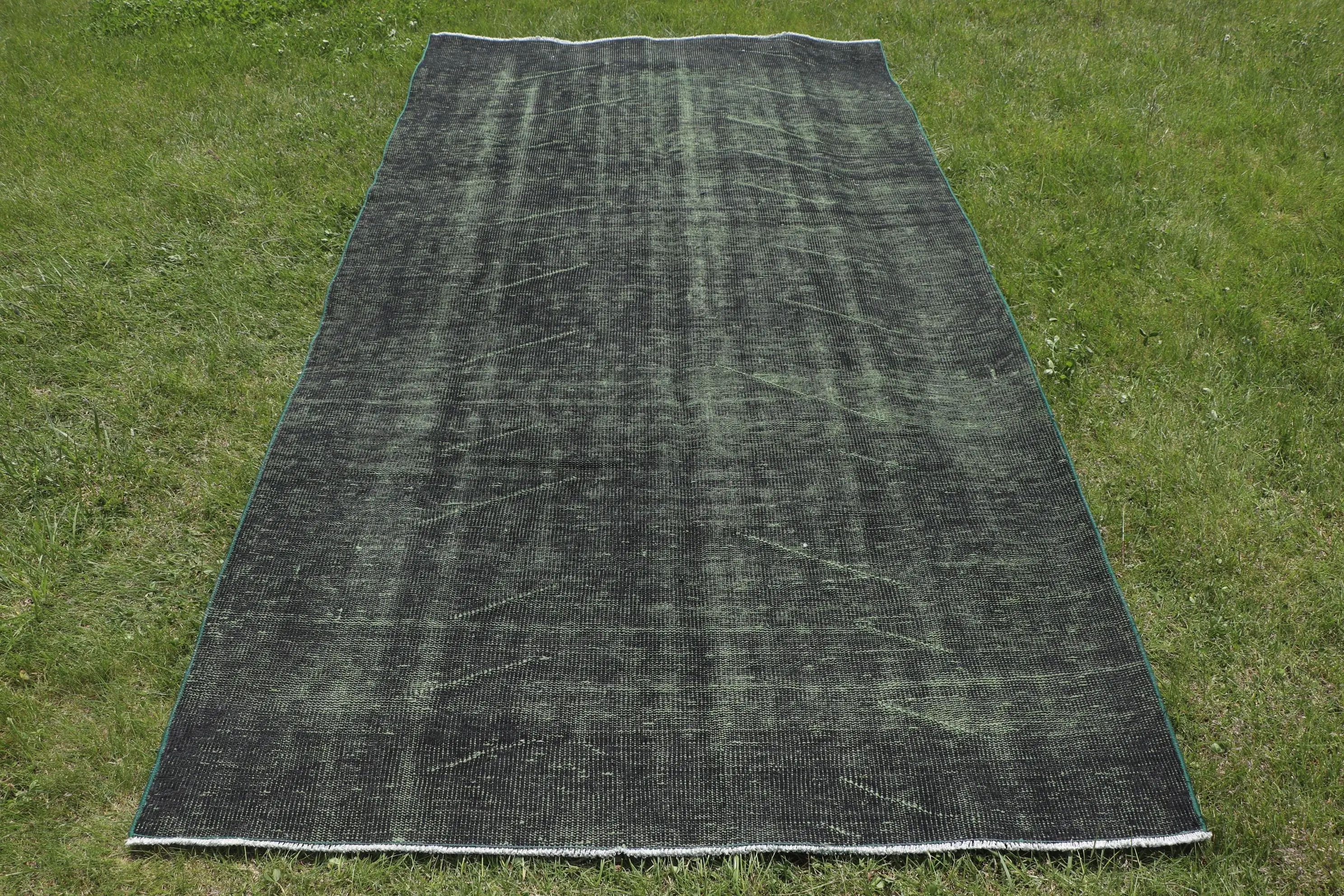 4.6x8.6 ft Vintage Rug, Turkish Rug, Green Animal Print Wool Rug - 1