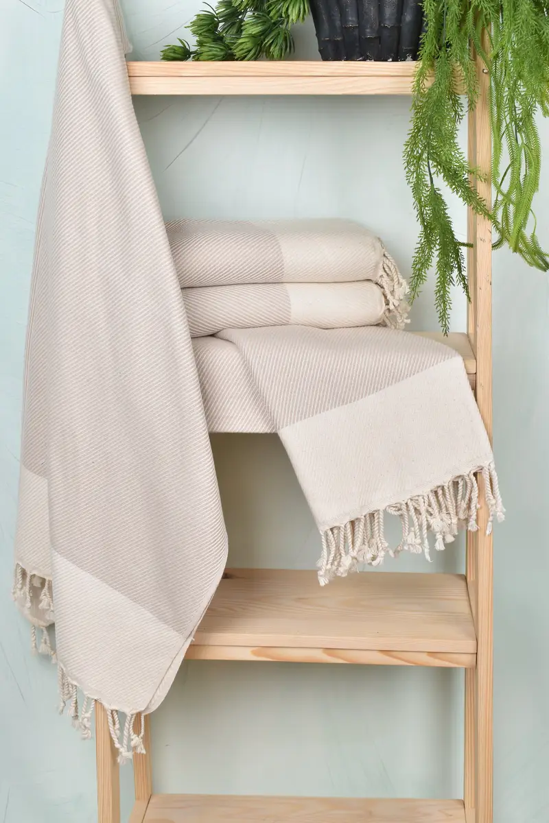 Turkish beach towel, Quick-drying peshtemal towel for poolside, Home Decor Towel, 70x40 Cotton Striped Towel, Thin towel, Bachelorette Party Favors - 6