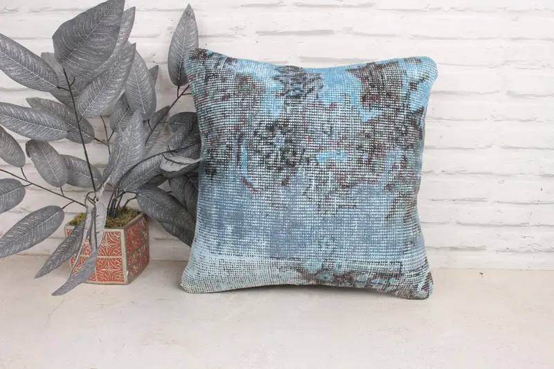 18x18 Blue Pillow, Retro Throw Cushion, Accent Pillow Cover, Boho Pillow, Pillow Case, Ethnic Pillow Cover Pillow, Throw Kilim Pillow, Gift Pillow - 1