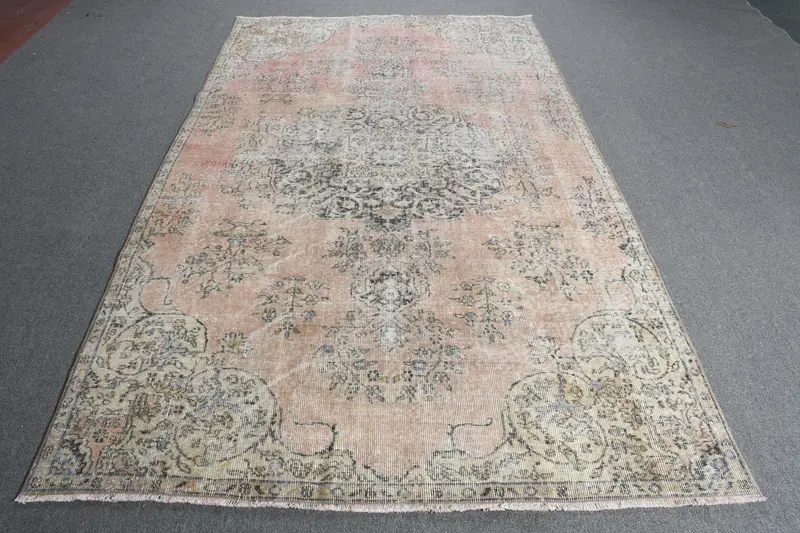 Türk Halısı, Büyük 5.2x8.6 ft Vintage Halı, Pembe Mavi Bitkiler ve ağaçlar Yün Halı - 1