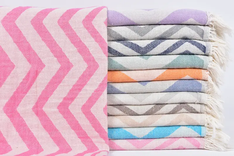 Monogram çay havlu, tatil havlu, nedime hediyeleri, 40x24 pamuklu zikzak tasarım havlu, monogram Türk banyo havlusu, düğün hediyesi, kişiselleştirilmiş hediye - 1