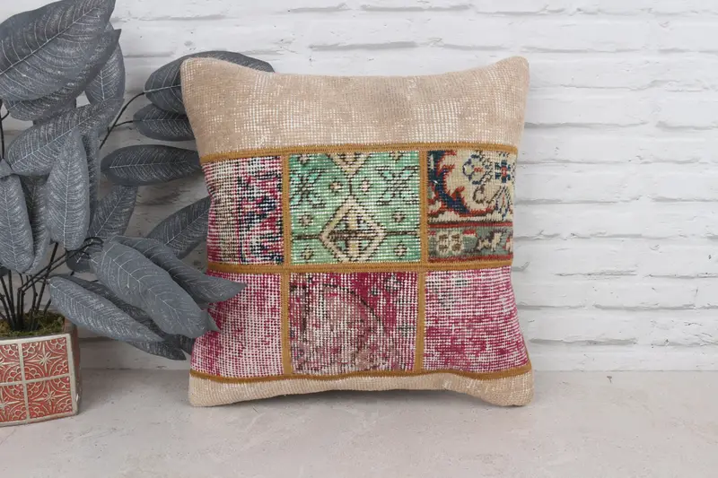 Sürdürülebilir Yastık Kılıfı, Etnik Kilim Halı Yastığı, Yastık Örtüsü, Kilim Yastığı Kapağı, Vintage Kilim Yastığı, 18x18 Pembe Yastık Kapağı - 1