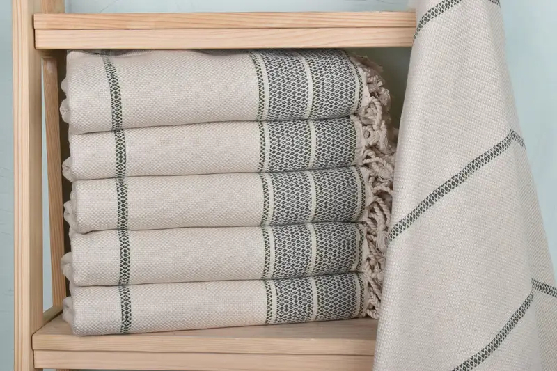 Sand-resistant towel, Quick-dry travel peshtemal towel, Beach Size Towel, 70x36 Linen Striped Towel, Bachelor Gifts, Beach towel, Wedding Gift Ideas - 2