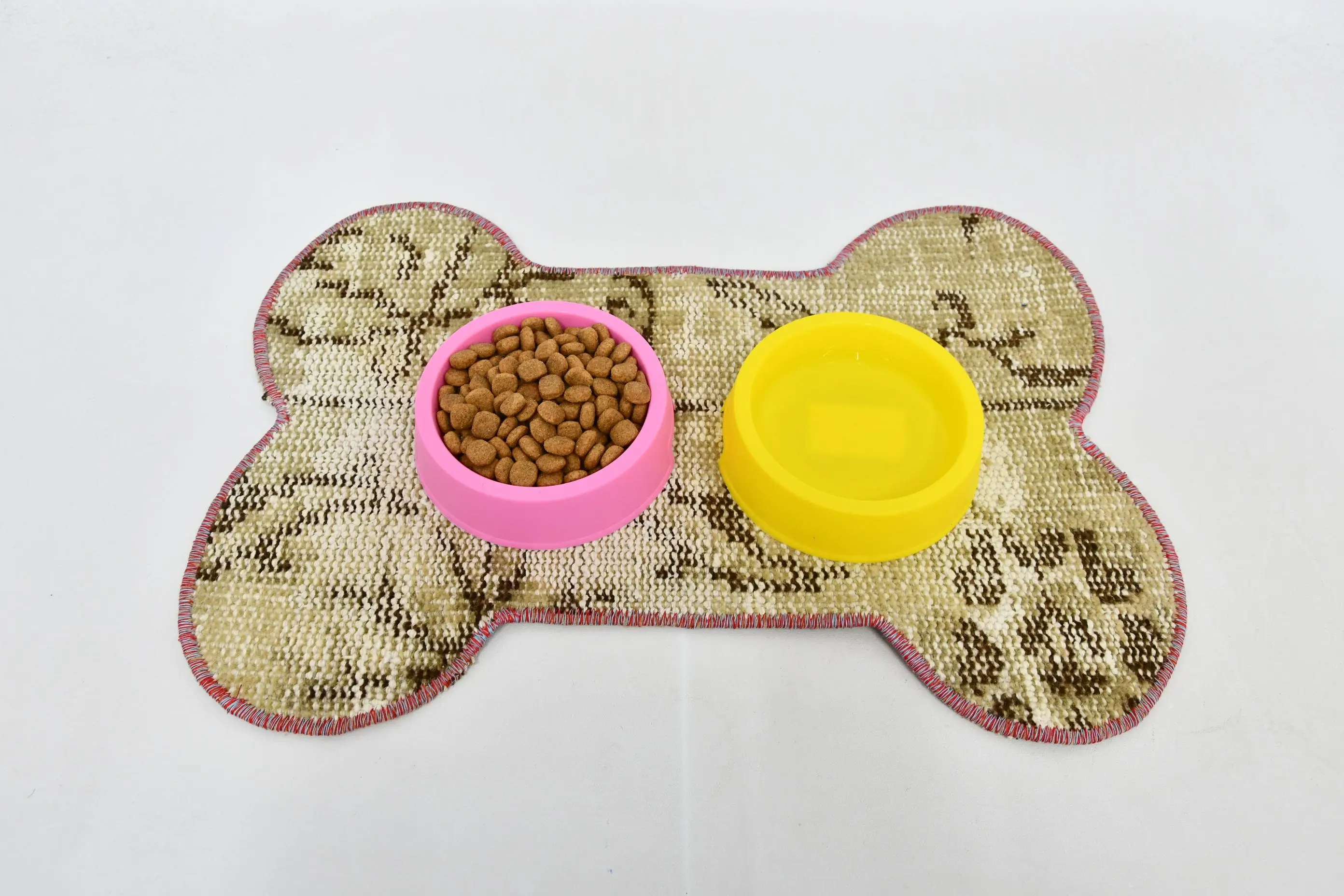 Bohemian Beige & Brown Wool Round Placemat, Traditional Bohemian Design Placemat - 1