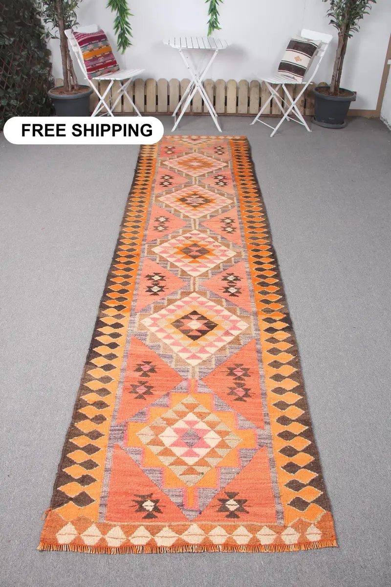 2,9x11,2 ft Pink Camouflage Rug, Vibrant Home Accent