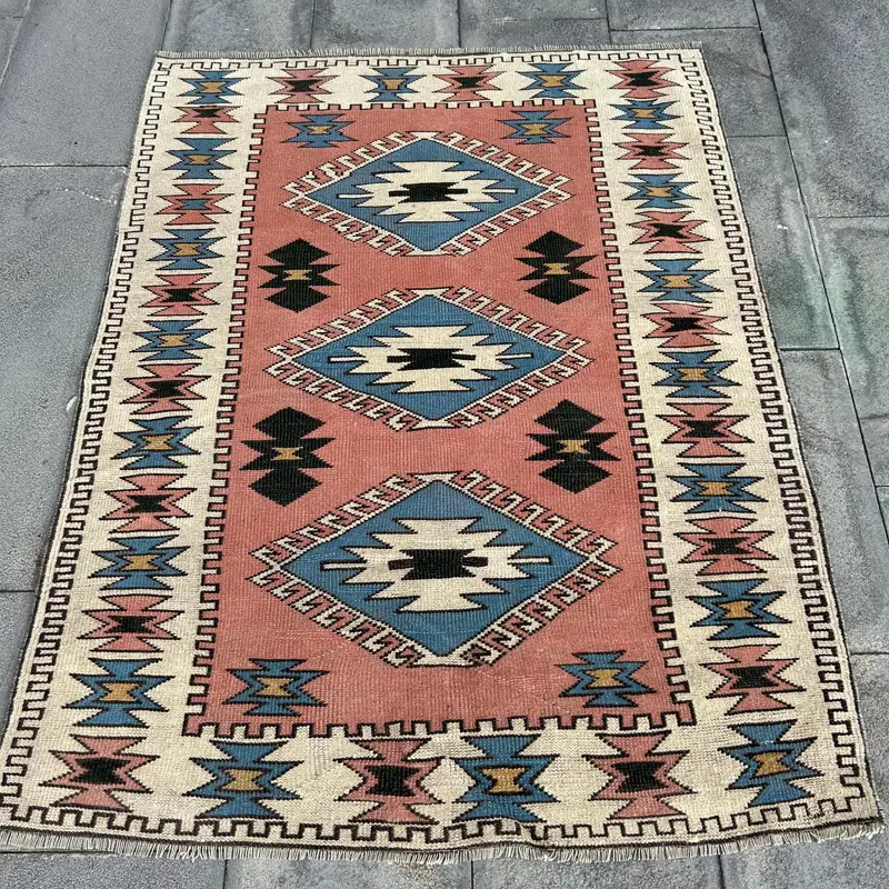 Orange-blau gestreifter Teppich, 3,7 x 4,8 Fuß großes geometrisches Design