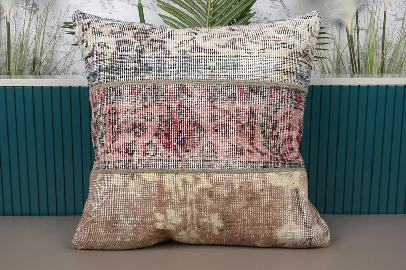 Türkisches quadratisches Kissen, Geschenk, 61 x 61 cm, beige Ostergeschenk-Kissenbezug aus Wolle - 1