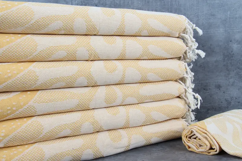 Monogrammed Hand Towel, Best Wedding Gift, 40x18 Cotton Whale Design Towel, Xmas Gifts, Bathroom Towels, Monogram Hand Towel, Custom Tea Towel - 2