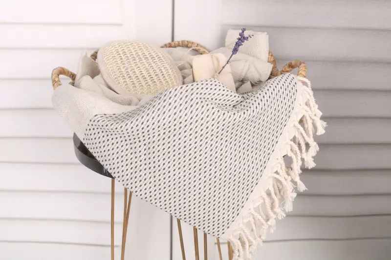 Best lightweight Turkish towel for travel USA, Embroidered Towel, Bathroom Towel, Quick-dry towel, 70x40 Cotton Polka Dot Towel, Sand-free towel - 2