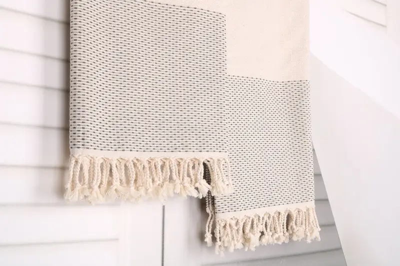 Best lightweight Turkish towel for travel USA, Embroidered Towel, Bathroom Towel, Quick-dry towel, 70x40 Cotton Polka Dot Towel, Sand-free towel - 8