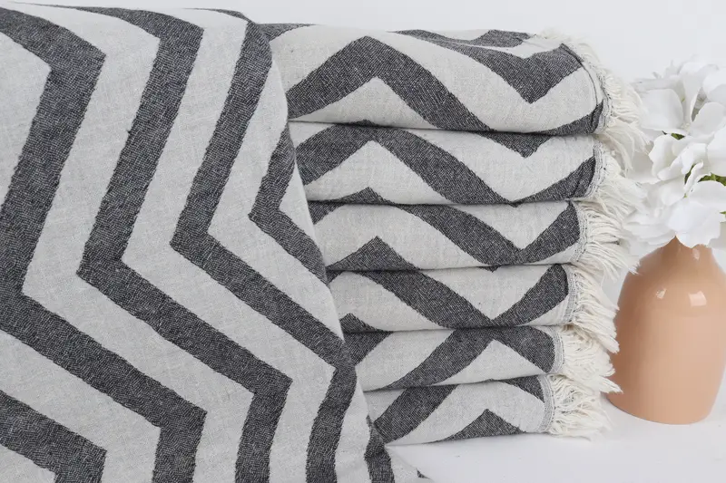 Personalize Gift, Personalized Wedding Gift, 70x40 Cotton Zigzag Design Towel, Arizona Bachelorette Party Favors, Thin towel, Turkish bath towel - 2