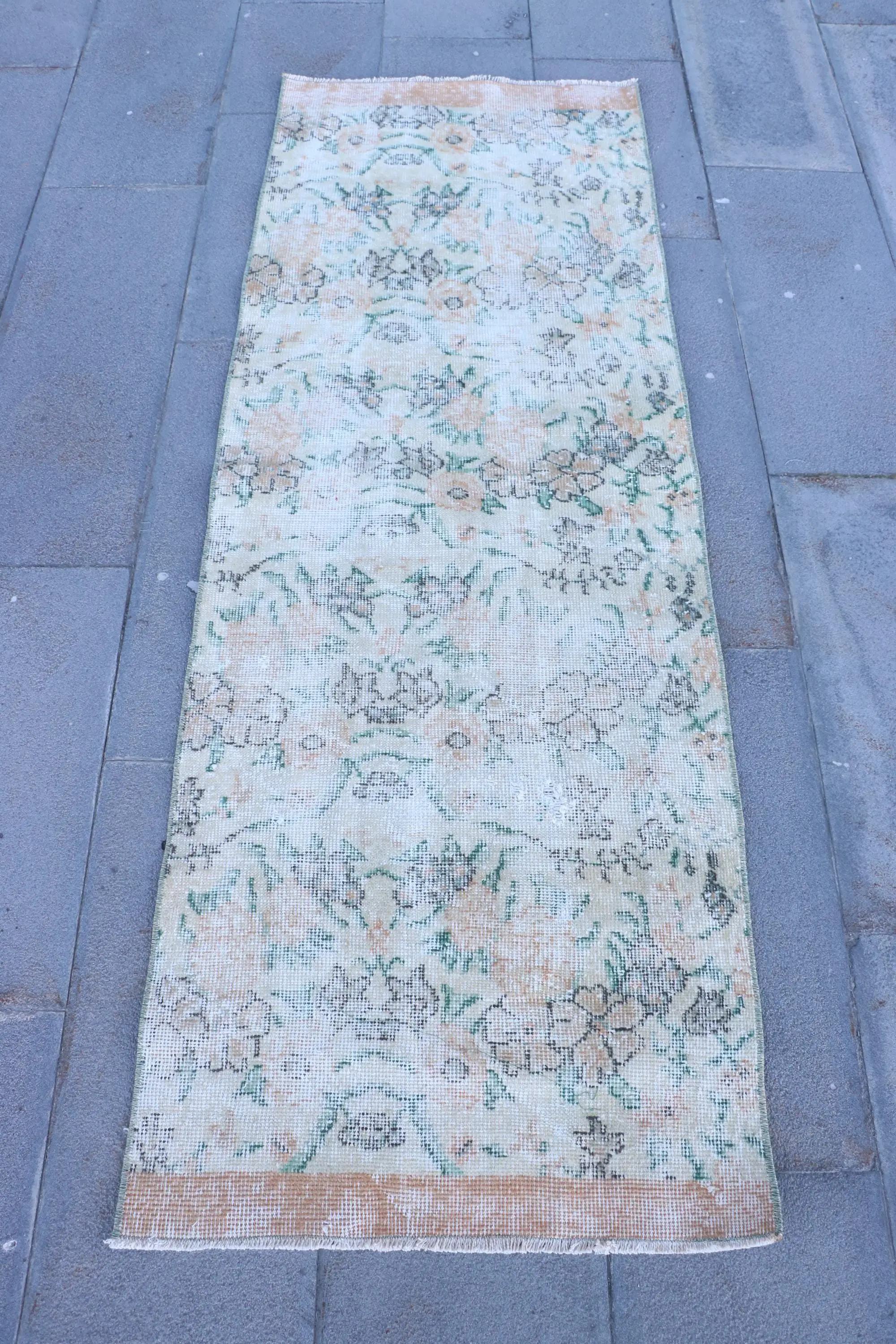 Turkish Runner Rug 2.3x6.4 ft, White Check Vintage Wool Rug - 1