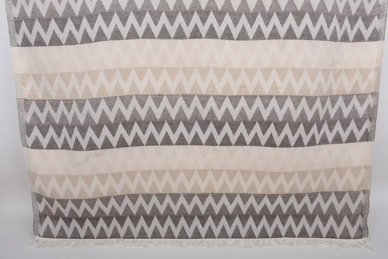 Turkish Cotton Organic Bath Towel Zigzag Design, 70x40 Inches