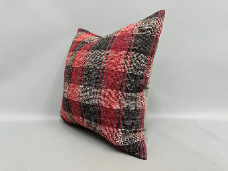 18x18 Red Cushion Cover, Throw Kilim Pillow, Retro Pillow Case, Cushion Case, Ethnical Kilim Rug Pillow, Boho Pillow Sham Cover, Accent Throw Pillow - 3