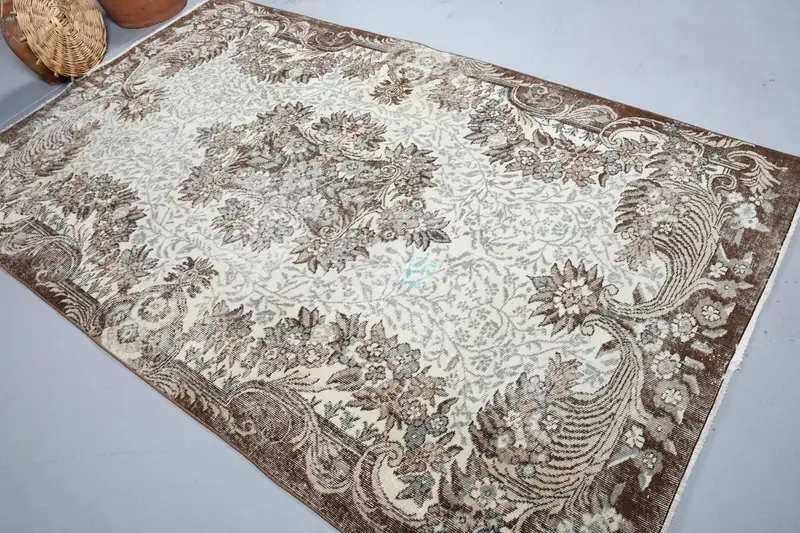 Vintage Büyük Halı 5,1x8,5 ft, Kahverengi Beyaz Kareli Halı Yün - 1