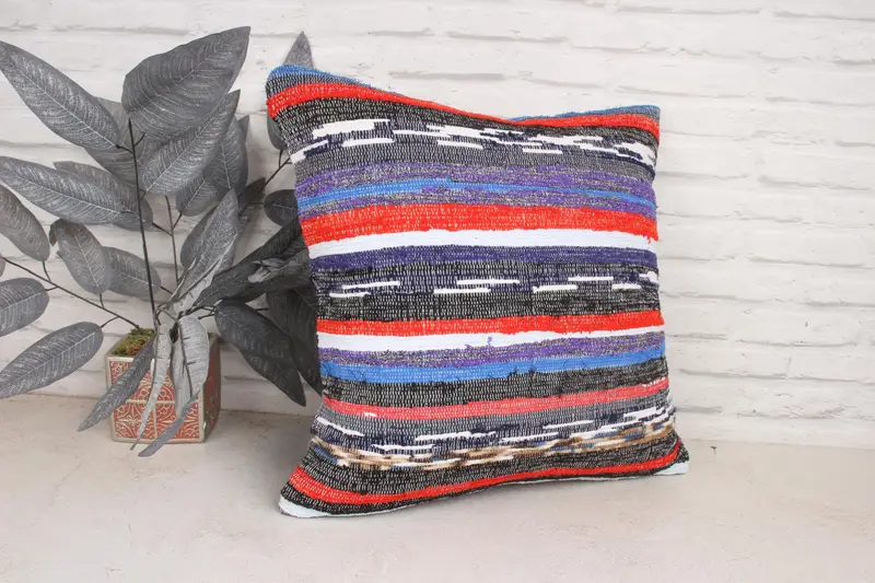Caja de almohada morada 20x20, cubierta de cojín tribal, simulacro de almohada, almohada de kilim, cojín de kilim hecho a mano, almohada de regalo, almohada de patrón de ganchillo - 3
