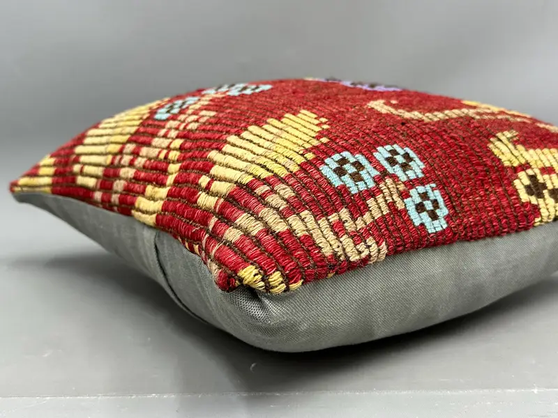 Vintage Kilim Pillow, Handmade Throw Pillow Case, Pillow Cover, 20x20 Red Pillow, Home Decor Pillow, Handmade Kilim Cushion - 6