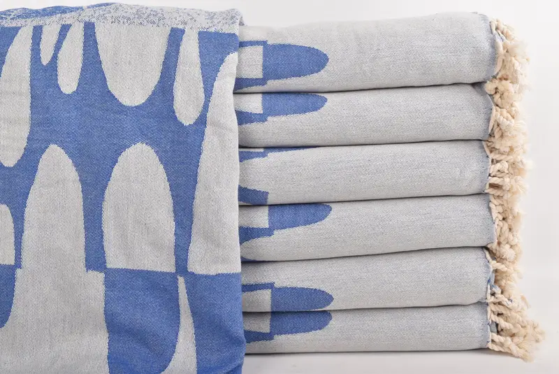 Boyfriend Gift, First Wedding Anniversary Gift, Wedding Favors, 100x80 Cotton Turtle Design Towel, Organic Throw, Housewarming Gift, Throw Blanket - 2
