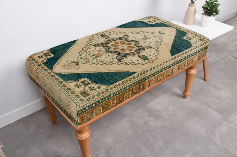 長方形キリム風プーフ、ベージュ & グリーン ウール プーフ