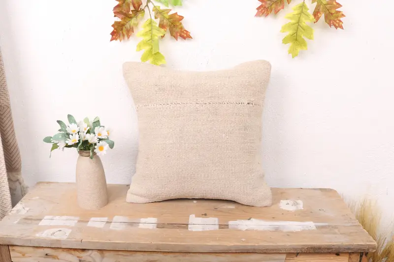 Handgefertigtes besticktes Southwestern-Wurfkissen, vielseitiges 14x14-Wurfkissen