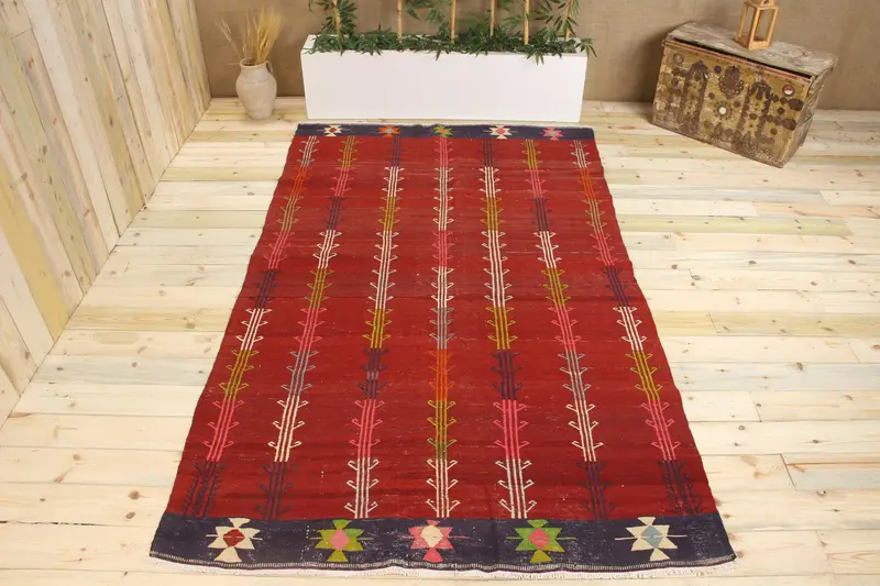 El Yapımı Kırmızı Soyut Halı, Yeşil Desenli 0,4x9,1 ft