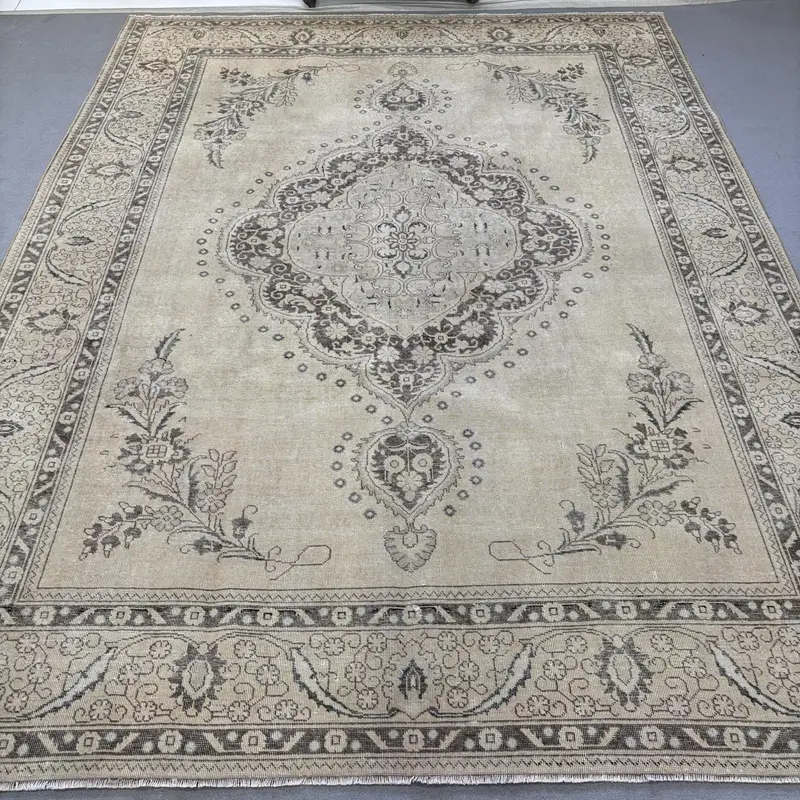 Zarif Bej Çiçek Halı, 9,7x12,9 ft Şık Dekor