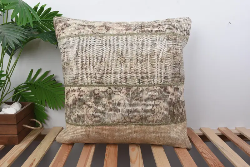 Beige-braunes Patchwork-Wurfkissen, 22x22 besticktes Kissen