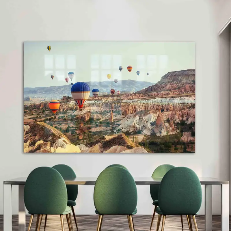 エレガントなプリントガラス: カッパドキアの気球風景から日の出を捉える