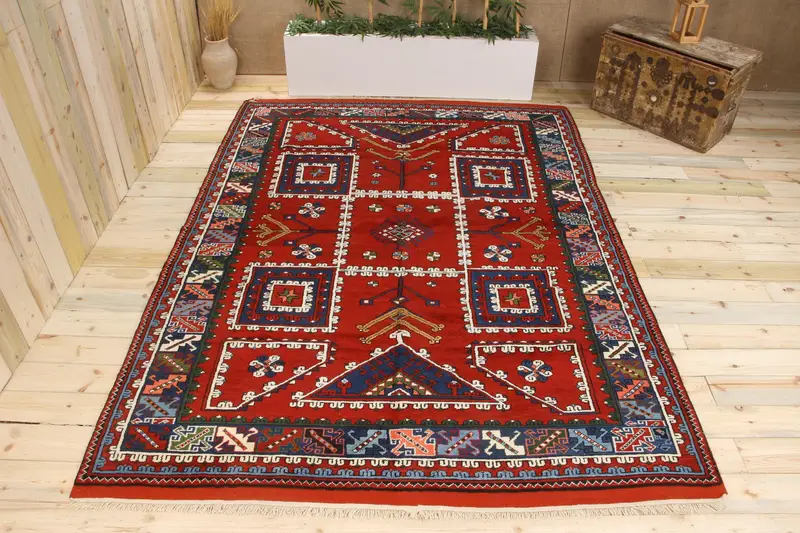 Handmade Red & Blue Rug, 0,6x9,4 ft Geometric Floral