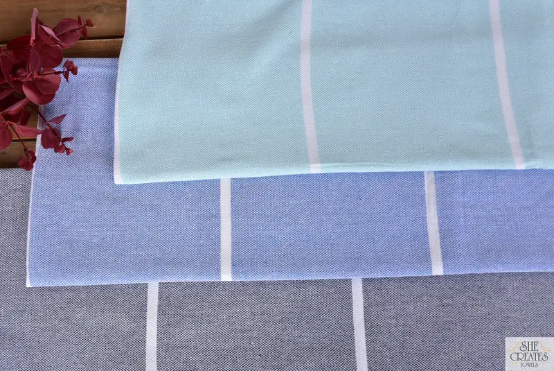 Personalisiertes Handtuch, 70x40 Baumwollstreifenhandtuch, Valentinstag Geschenk für sie, Bachelorette Partygeschenk, Trauzeuggeschenke, Schnellrohr-Strandtuch - 4