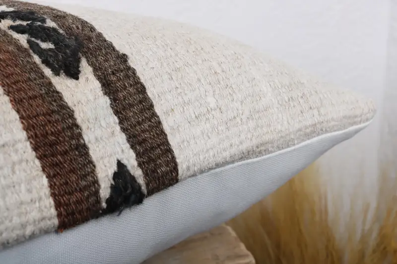 Handmade Throw Pillow, 16x24 White Pillow Case, Sustainable Pillow Sham, Kilim Pillow, Home Decor Pillow, Pillow Cover, Vintage Pillow - 6