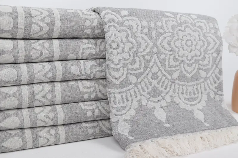 Personalize Gift, Fouta towel, Personalized Bridesmaid Beach Towel, Sand-free towel, Turkish beach towel, 74x36 Cotton Floral Patterned Towel - 3