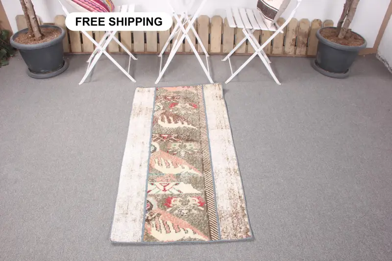 2,1x4,2 ft Yeşil Hayvan Baskılı Halı, Bej Desenli