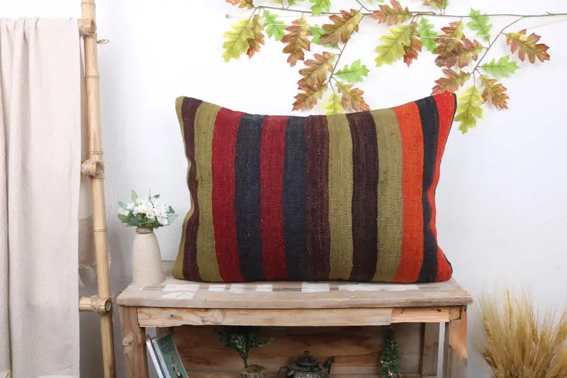 Almohada de tiro de rayas rojas y verdes, almohada de lino hecha a mano de 20x28