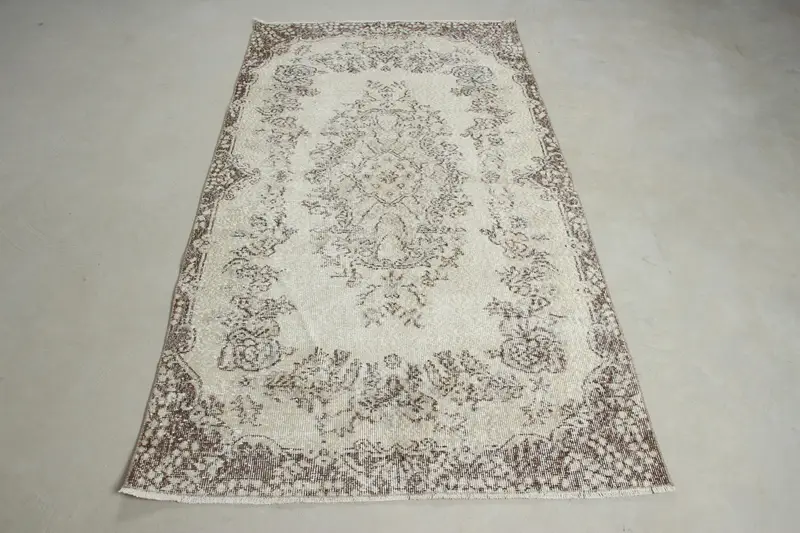 Beige Camouflage Rug, 3.7x6.8 ft Chic Decor