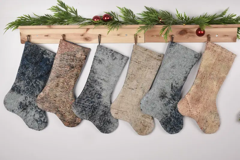 Festival Bej ve Kahverengi Süs Çorabı, 17 İnç Tatil Çorabı