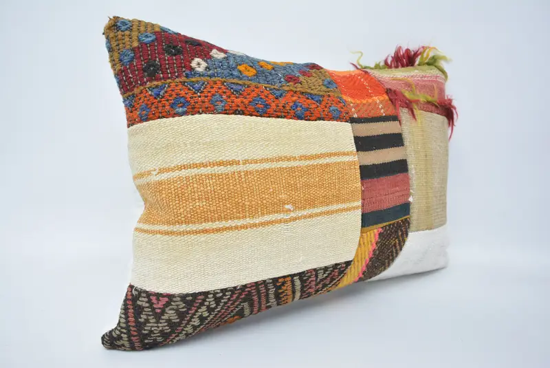 Kilim yastığı, 16x24 bej yastık kapağı, etnik Kilim halı yastığı, bahçe yastığı, yastık sahte, etnik yastık kapağı, vintage Kilim yastığı - 3