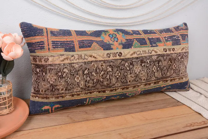 Blaues und braunes Patchwork-Wurfkissen, handgefertigtes besticktes Kissen