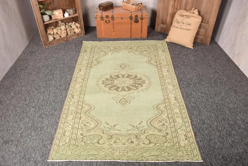 Alfombra turca grande, alfombra vintage de 5,1x8,4 pies, alfombra de lana floral verde - 1