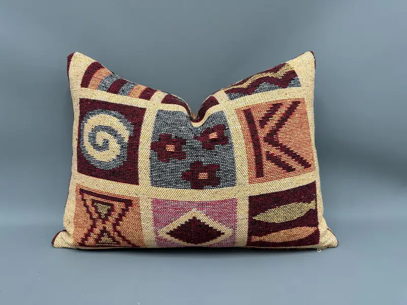 Handgefertigtes Kelim-Wurfkissen, Vintage-Kissen in Rot und Beige