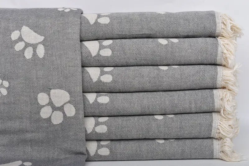 Wedding Towel, Luxury towel, 70x36 Cotton Paw Design Towel, Monogram Turkish Towel, Customized Turkish Towel, Wedding Gifts Towel, Bachelor Gift - 2