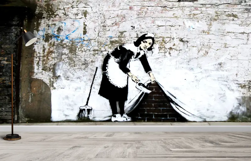 Zarif Hizmetçi Süpürme Grafiti Baskılı Duvar Kağıdı - Sanatsal Ev Dekorasyonu