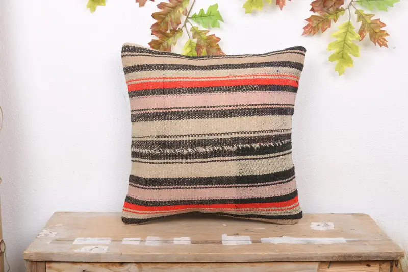 Beige-braunes Patchwork-Wurfkissen, 18x18 besticktes Kissen